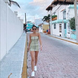 Meet your Posher, Lucy